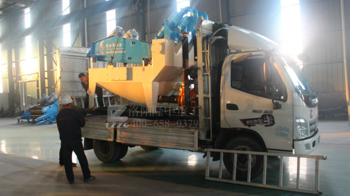 中型<a href=http://www.cyzkshopping.com/tags/xishahuishouji target=_blank class=infotextkey><a href=//tags/xishahuishouji target=_blank class=infotextkey>細沙回收機</a></a>.jpg