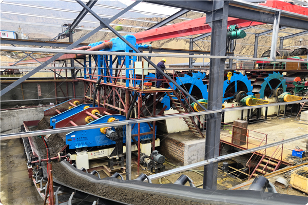 <a href=http://www.cyzkshopping.com/tags/xishaji target=_blank class=infotextkey><a href=//tags/xishaji target=_blank class=infotextkey>洗砂機</a></a>-洗砂生產線現場圖50.jpg