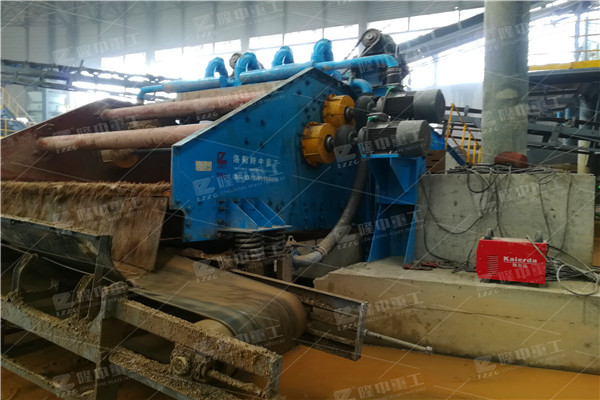 螺旋<a href=http://www.cyzkshopping.com/tags/xishaji target=_blank class=infotextkey><a href=//tags/xishaji target=_blank class=infotextkey>洗砂機</a></a>50.jpg