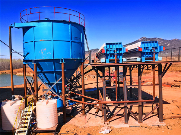 隆中洗沙機<a href=http://www.cyzkshopping.com/tags/xishahuishouji target=_blank class=infotextkey><a href=//tags/xishahuishouji target=_blank class=infotextkey>細沙回收機</a></a>31.jpg